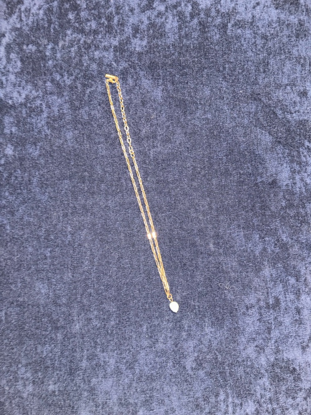 Delicate Gold Pearl Pendant Necklace - Women Jewelry